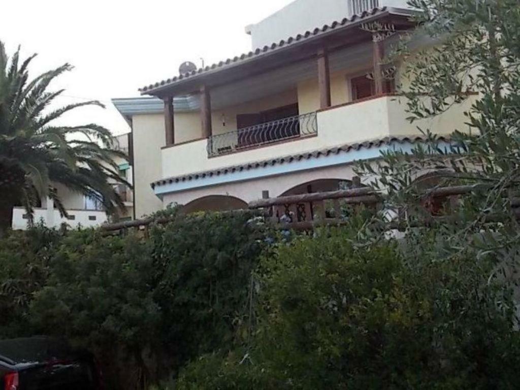カーラゴノネCasa In Riva Al Mareアパートメント エクステリア 写真